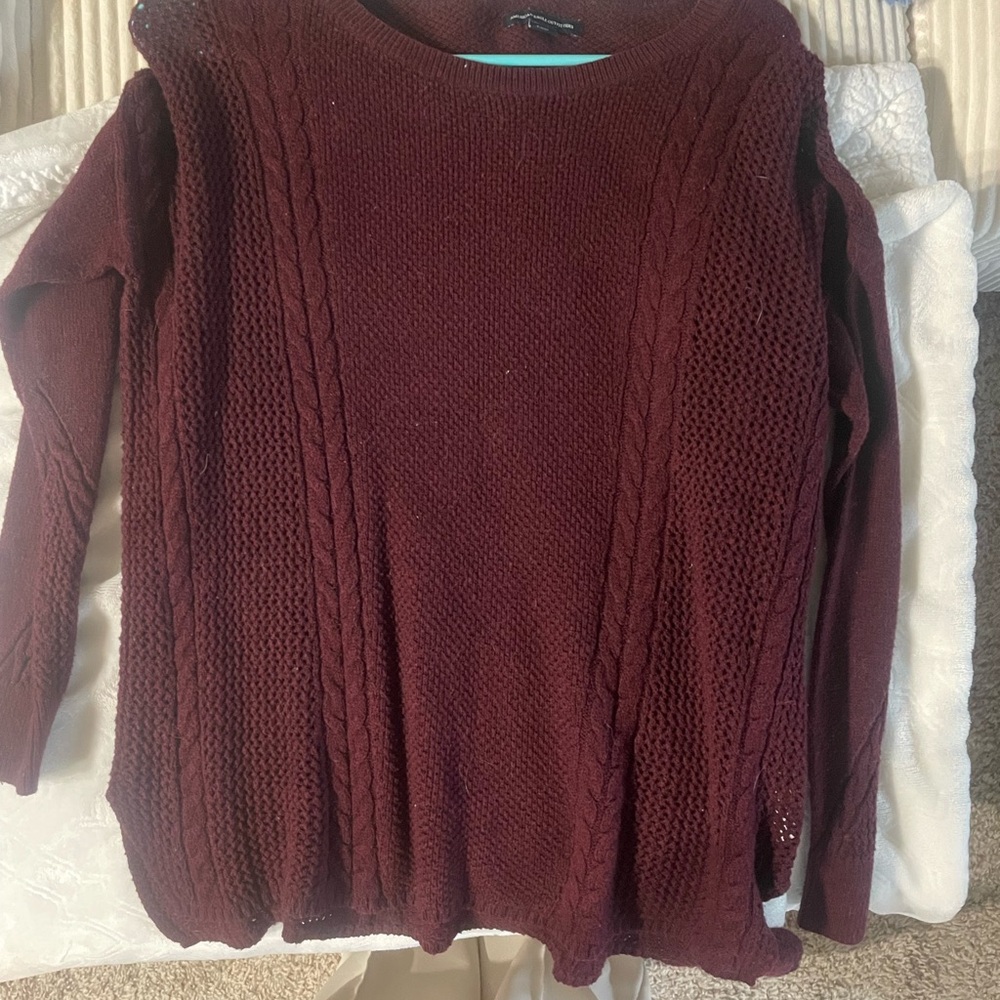 American Eagle Outfitters Maroon Cable Knit Sweater